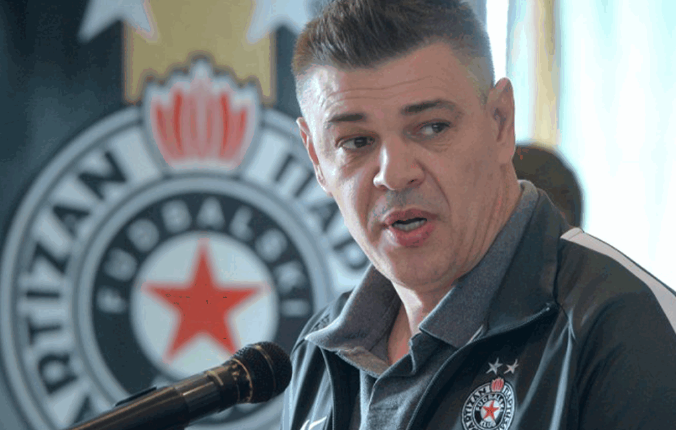 <span style='color:red;'><b>Savo Milošević</b></span> napustio Partizan, a razlog je plata